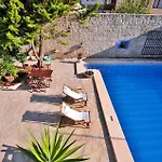 Πανδοχείο 1882 (adults Only) 5*
