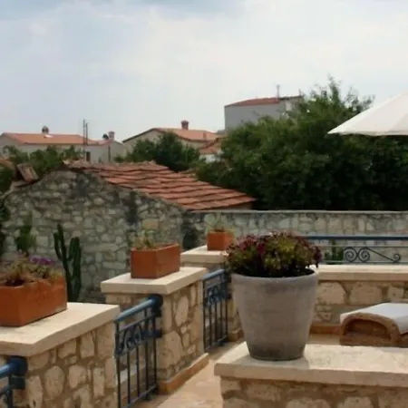 1882 (adults Only) Värdshus